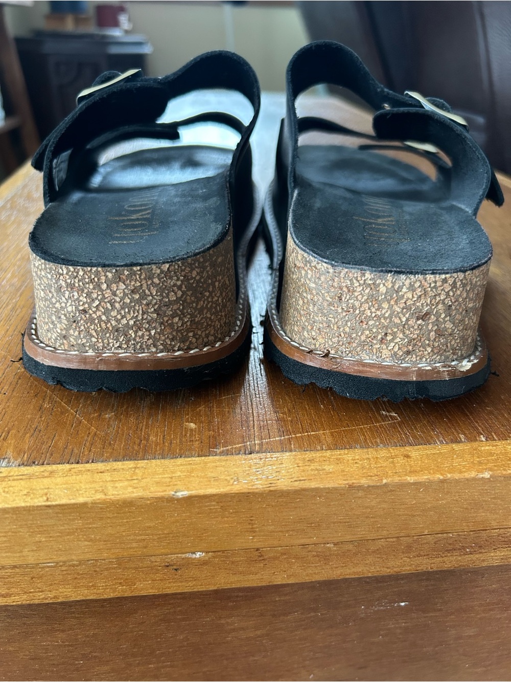 Yokono Black platform Cork-Trim Gold Buckle Sandals - Picture 5 of 10